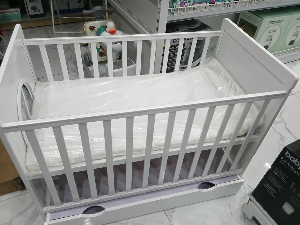 Baby wooden cribs