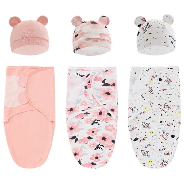 Swaddle printed with hat