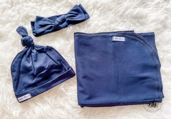 Swaddle plain with hat