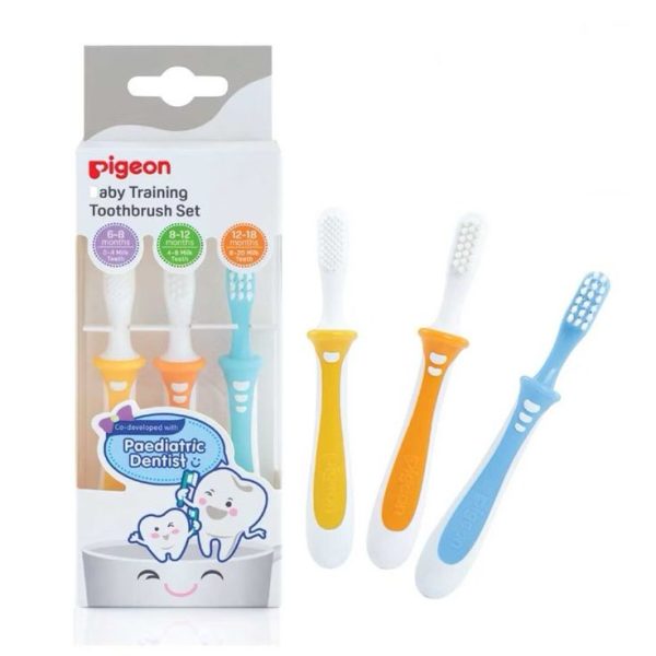 PIGEON BABY TRAINING TOOTHBRUSH SET
