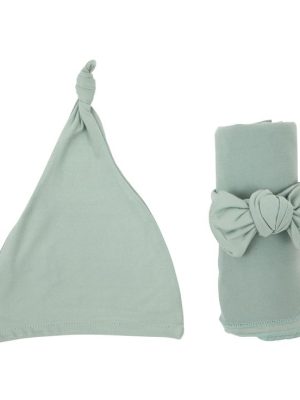 Swaddle plain with bow and hat